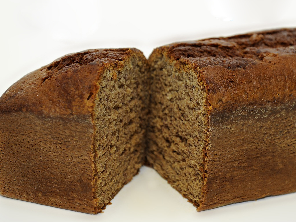 BANANA BREAD